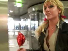 Freak fuck một cô gái xem phim xxx hentai