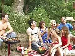 Nóng sinh viên thoát y từ phim xxx gai xinh 18 tuổi nga cô bé